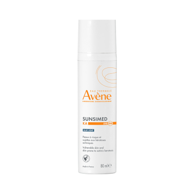 Frasco branco de produto Avène SUNSIMED KA com tampa