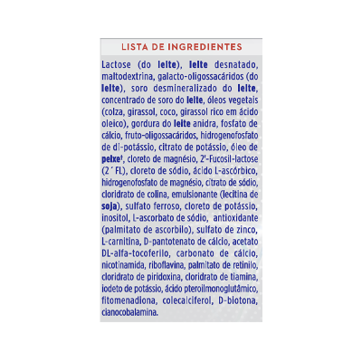 Lista de ingredientes em texto azul e vermelho sobre fundo branco