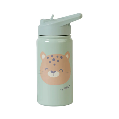 Garrafa térmica verde claro com ilustração de leopardo cor de pêssego e texto SAPO