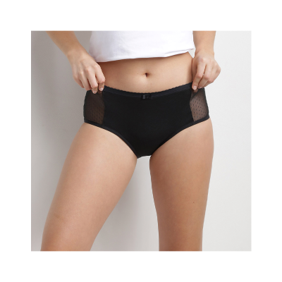 Calças de senhora pretas com laterais em tule de pequenos pontos