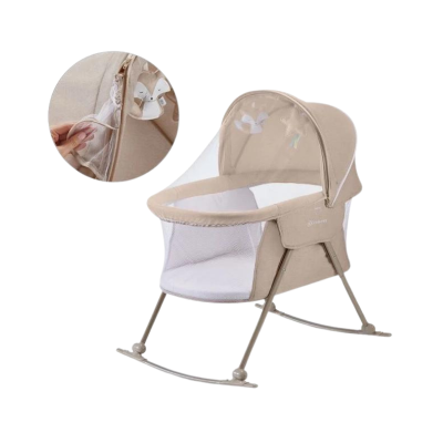 Berço portátil bege com rede branca para bebé