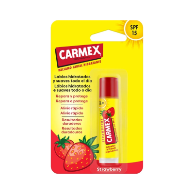 Bálsamo labial hidratante Carmex com sabor a morango e proteção SPF 15 em embalagem amarela e vermelha.