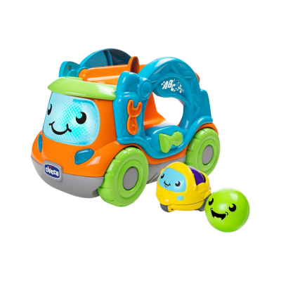 Brinquedo infantil colorido com veículo e acessórios em fundo branco