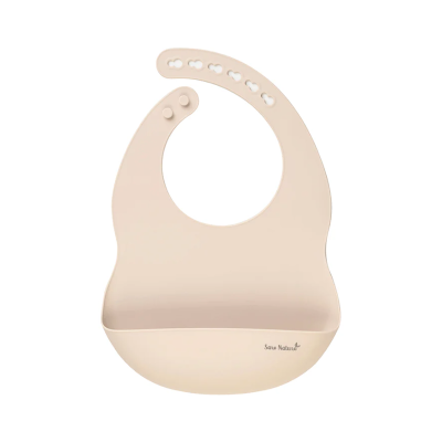 Babete de silicone beige com bolso apanhador e ajuste com botões