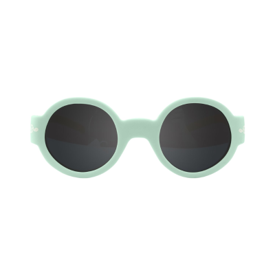 Óculos de sol redondos verde claro com lentes escuras