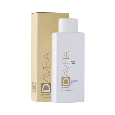 Champô DS DAveia em garrafa branca com caixa castanha