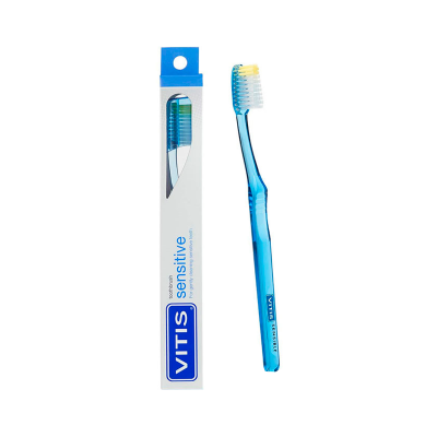 Escova de dentes azul VITIS Sensitive com embalagem branca e azul