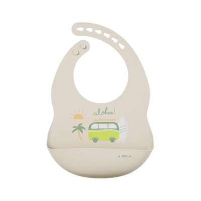 Babete infantil bege de silicone com estampa e bolso para comida
