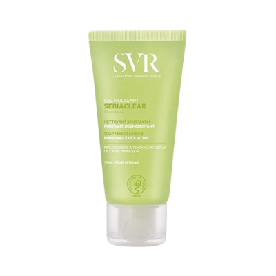 Gel mousse SVR Sebiaclear em embalagem plástica verde