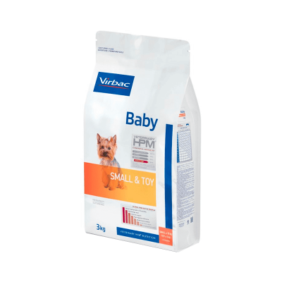 Saco branco de ração Virbac Baby Small & Toy 3 kg com cão pequeno na embalagem.