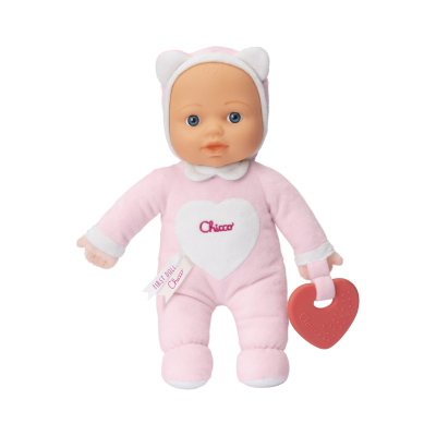 Boneca bebé Chicco rosa com pijama felpo e mordedor vermelho em forma de coração.