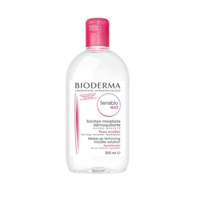 Frasco de solução micelar Bioderma Sensibio H2O 500 ml com tampa rosa