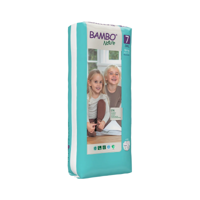 Pacote de fraldas Bambo Nature tamanho 7 3XL azul claro com crianças desenhadas na embalagem