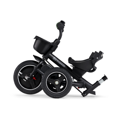 Triciclo preto KidKraft com três rodas e banco com encosto