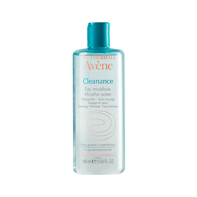 Frasco transparente de água micelar Avène Cleanance com texto e tampa azul