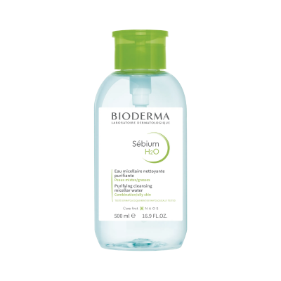 Frasco plástico transparente com tampa verde e rótulo branco da água micelar Bioderma Sébium H2O.