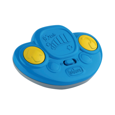 Comando azul com botões amarelos e texto CHICCO e Go Fish