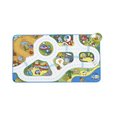 Tapete infantil com desenhos de estrada e veículos coloridos