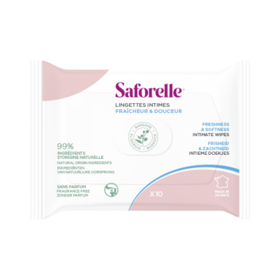 Pacote branco e rosa de lenços íntimos Saforelle com texto multilingue e selo de ingrediente natural.