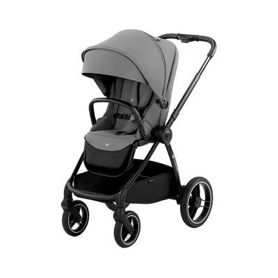 Carrinho de bebé cinzento com estrutura preta e capota extensível