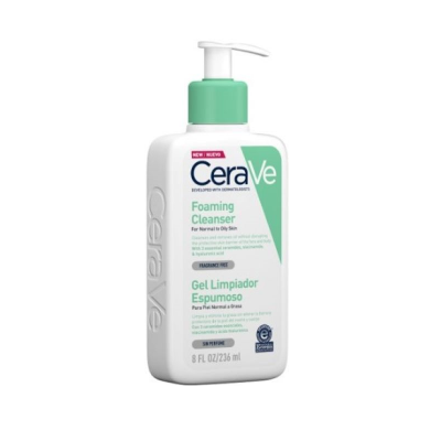 Frasco branco com dispensador verde de gel limpiador espumoso CeraVe para pele normal a oleosa