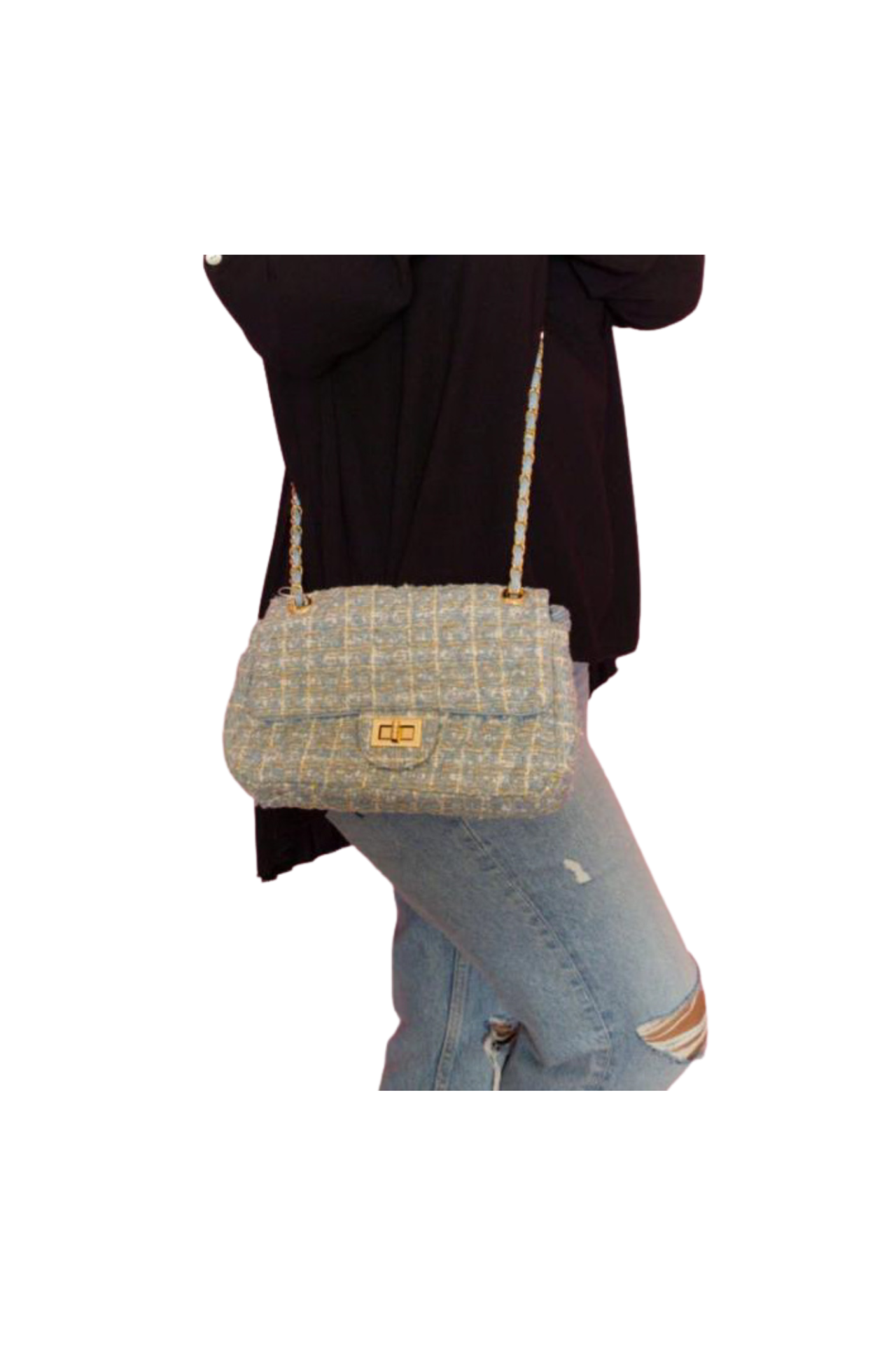 Mala de ombro azul claro xadrez com corrente dourada