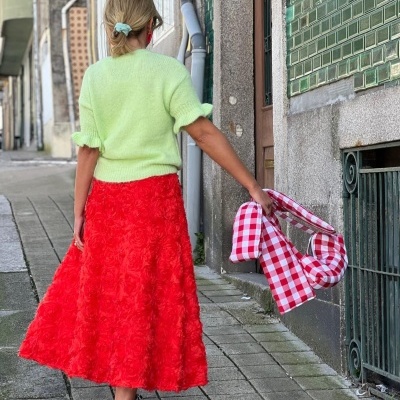 Casaco&#x20;verde&#x20;com&#x20;cerejas