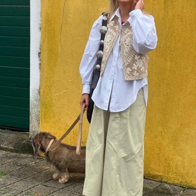 Colete&#x20;bordado&#x20;joly