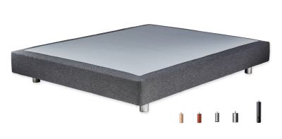 Base de cama cinzenta com pés metálicos prateados