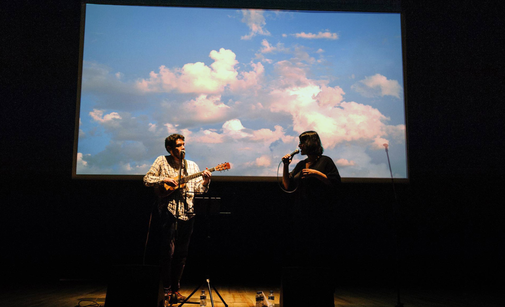 Canções para beber com Pessoa (livro + música) Canções para beber com Pessoa (livro + música)