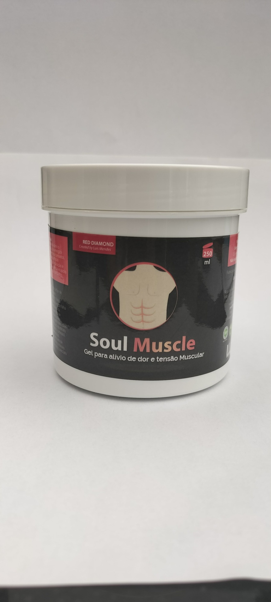 Soul Muscle Frasco branco de gel para alívio muscular Soul Muscle com etiqueta preta, vermelho e branco.