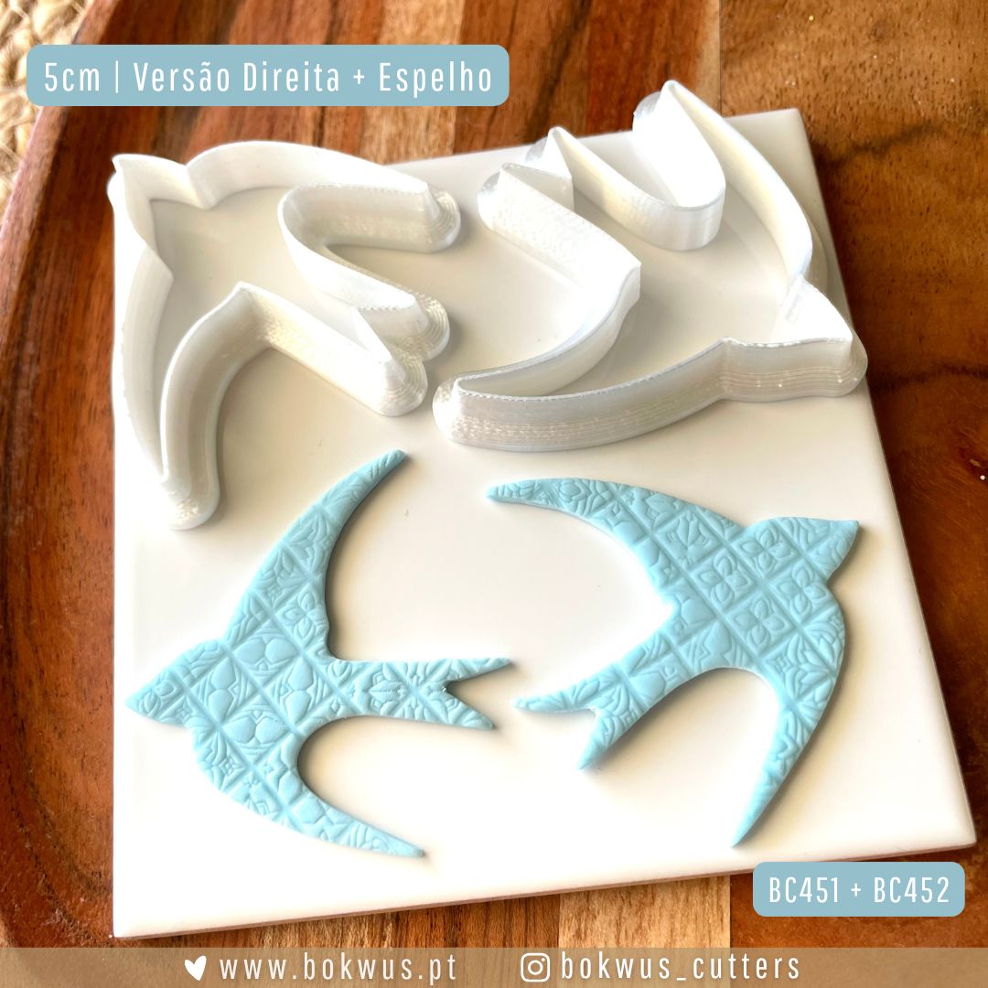 Cortador Andorinha | Disponível em 5 tamanhos Cortante de gomas em silicone em forma de andorinha com detalhe texturado