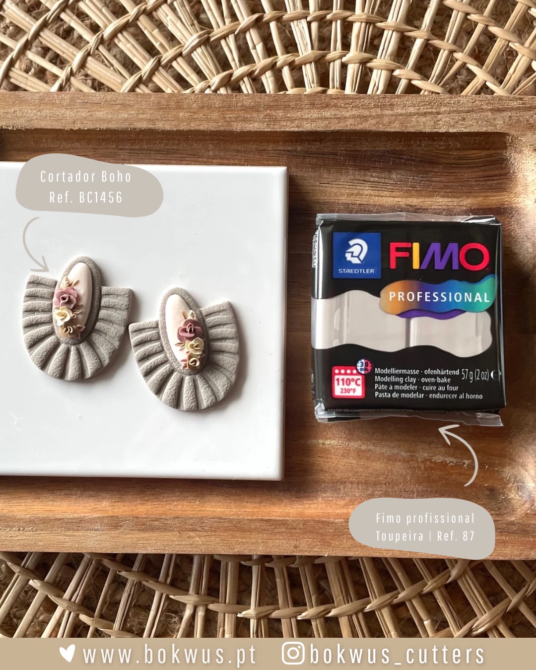 FIMO PROFISSIONAL | TAUPE / TOUPEIRA (REF.87) - 57g Brincos pendentes cinza com detalhes cor de rosa e creme junto a embalagem FIMO Professional preta.