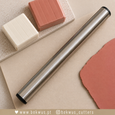 Rolo de aço inoxidável para amassar com massas coloridas