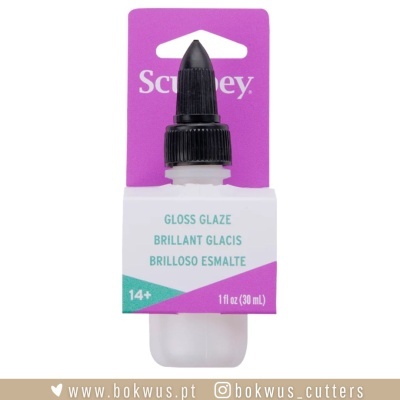 Frasco de verniz gloss glaze com embalagem roxa e branca