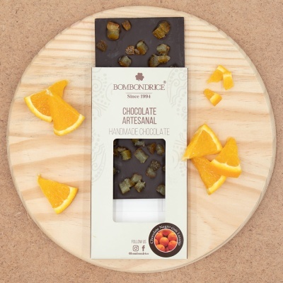 Tablete de Chocolate Negro 70% com Laranja