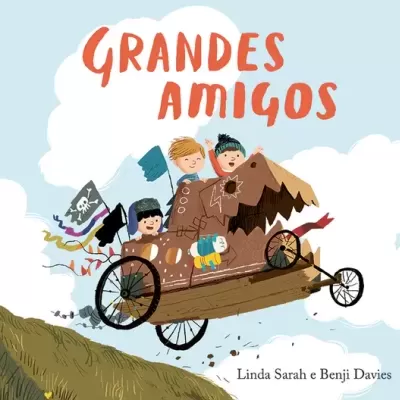 Capa de livro infantil com crianças num veículo em forma de dragão e texto Grandes Amigos