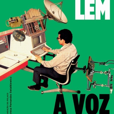 Capa de livro verde com texto branco e preto e homem a usar computador antigo