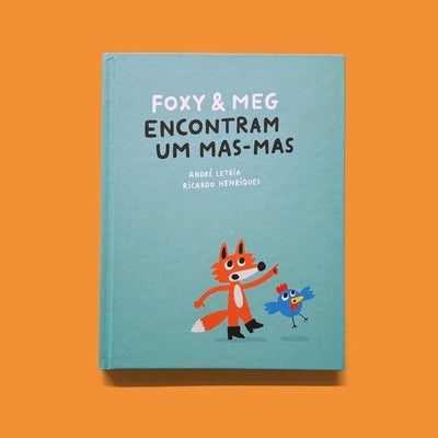 Livro infantil 'FOXY & MEG ENCONTRAM UM MAS-MAS' com capa azul e ilustração na frente