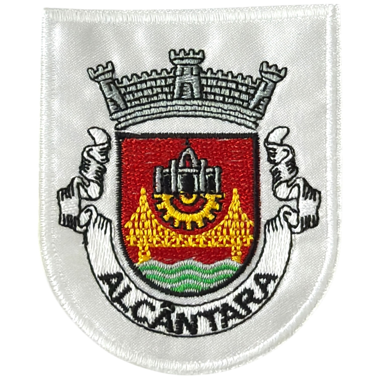 Patch bordado com brasão e texto ALCANTARA