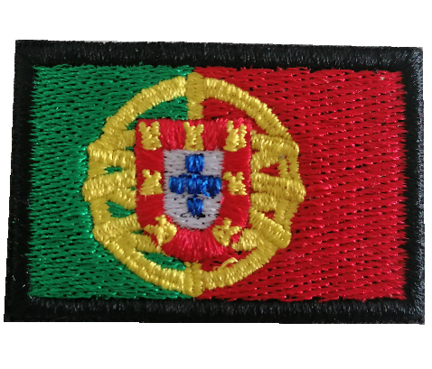 Patch bordado da bandeira de Portugal com contorno preto