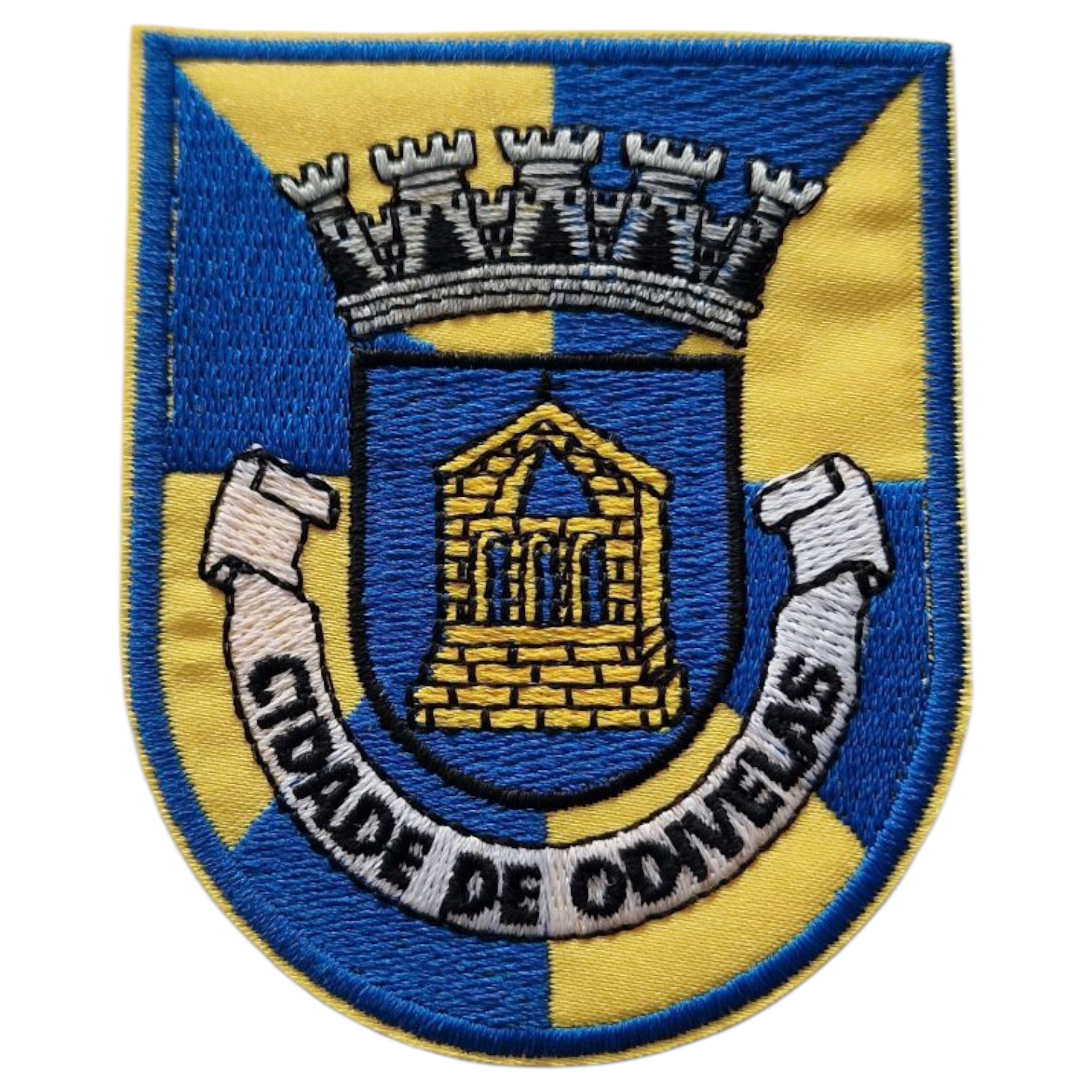 Emblema bordado CIDADE DE ODIVELAS com castelo e coro muralha em azul e amarelo