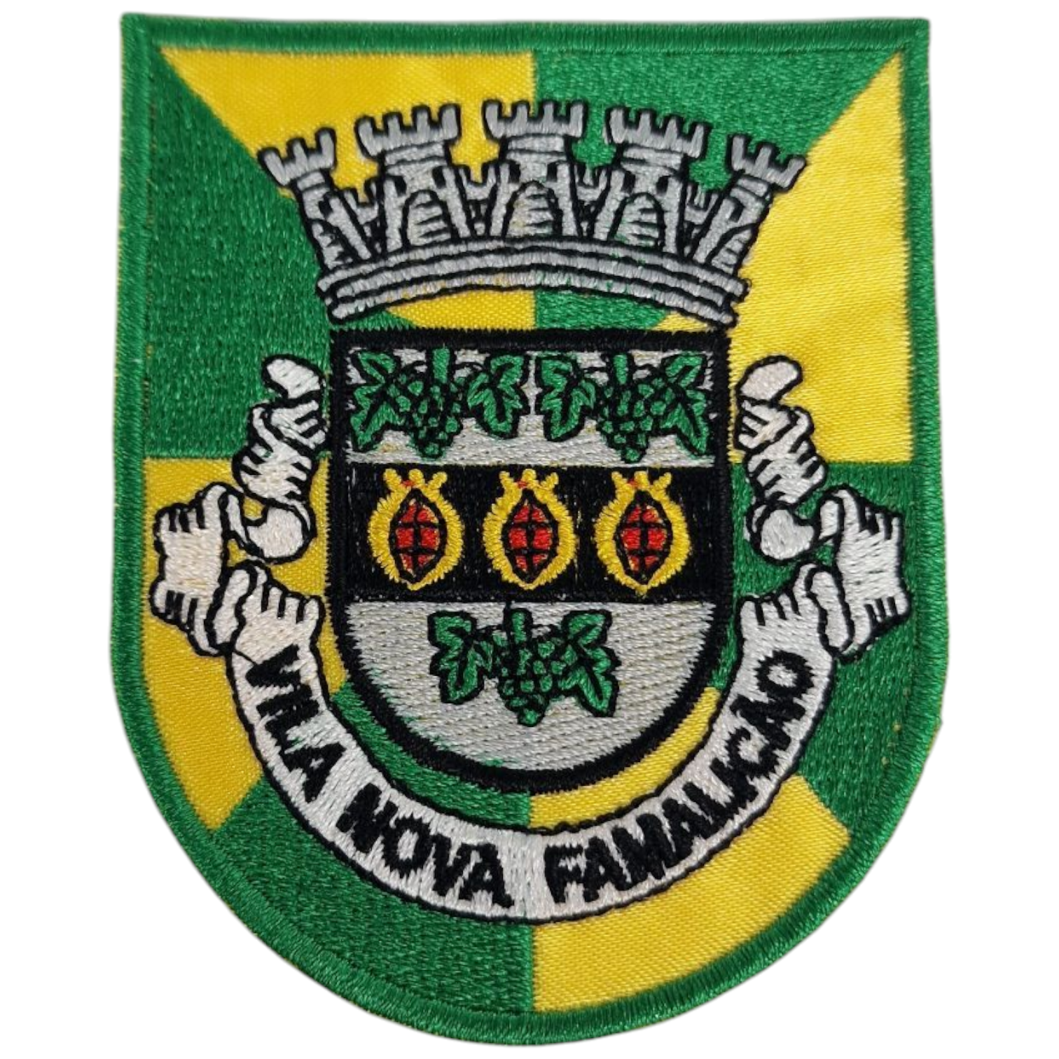 Emblema bordado de Vila Nova de Famalicão em verde, amarelo, preto, cinzento e branco