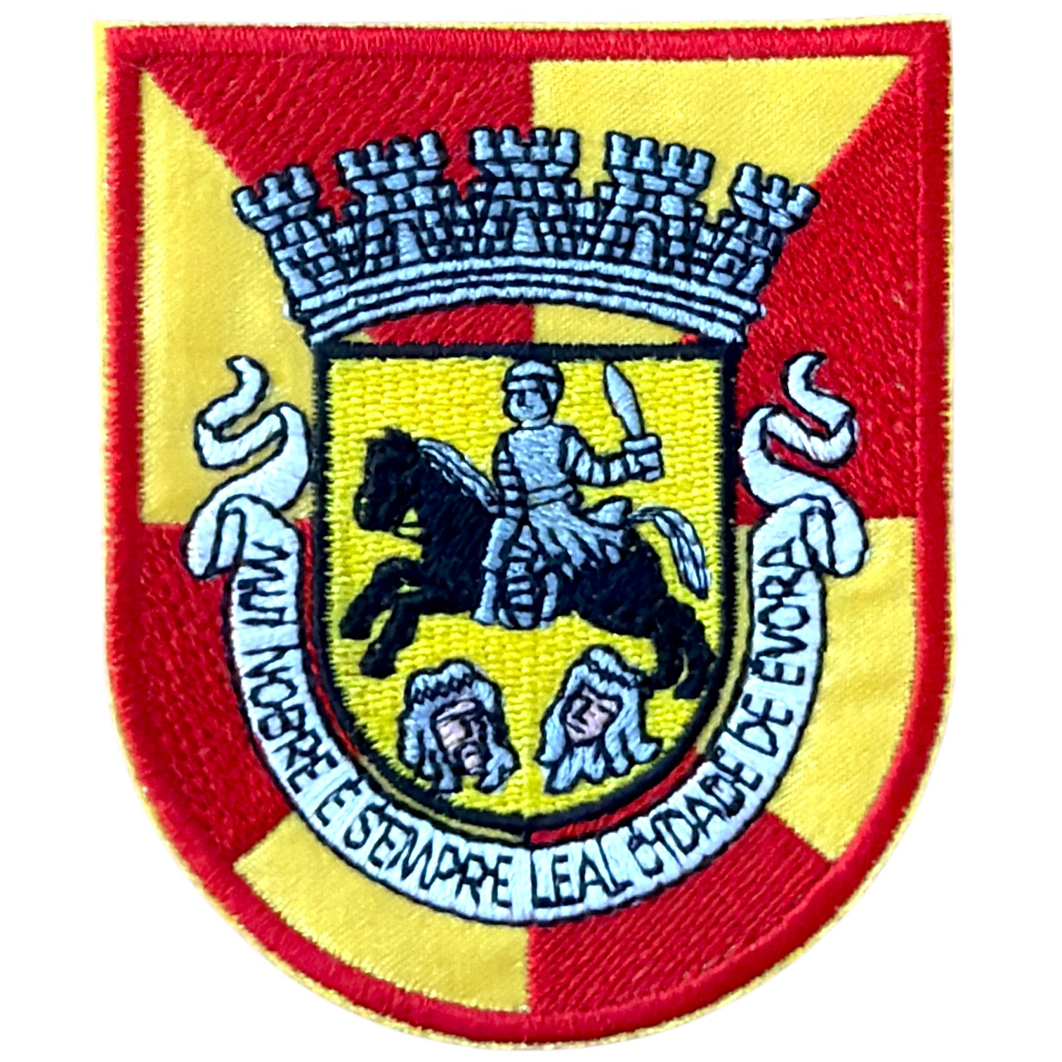 Emblema bordado com escudo vermelho e amarelo e cavaleiro a cavalo preto