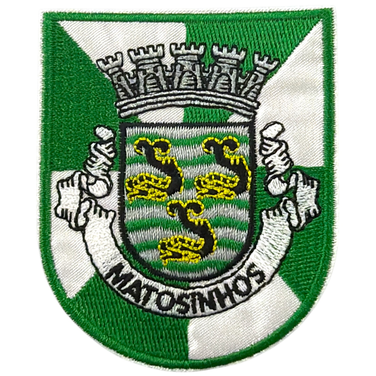 Emblema bordado verde e branco com brasão de três dragões e texto MATOSINHOS