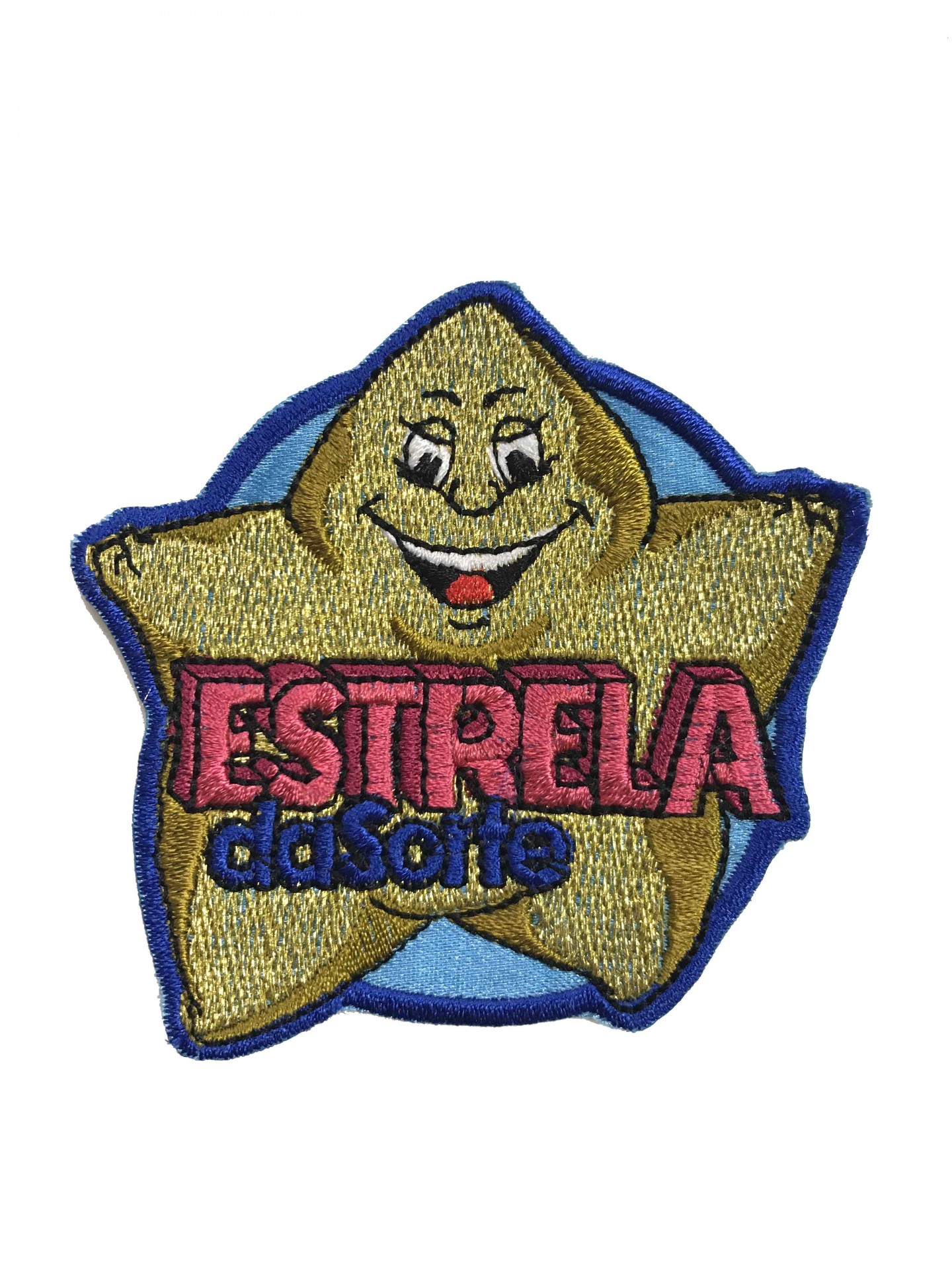 Emblema bordado em forma de estrela amarela sorridente com texto ESTRELA da Sorte