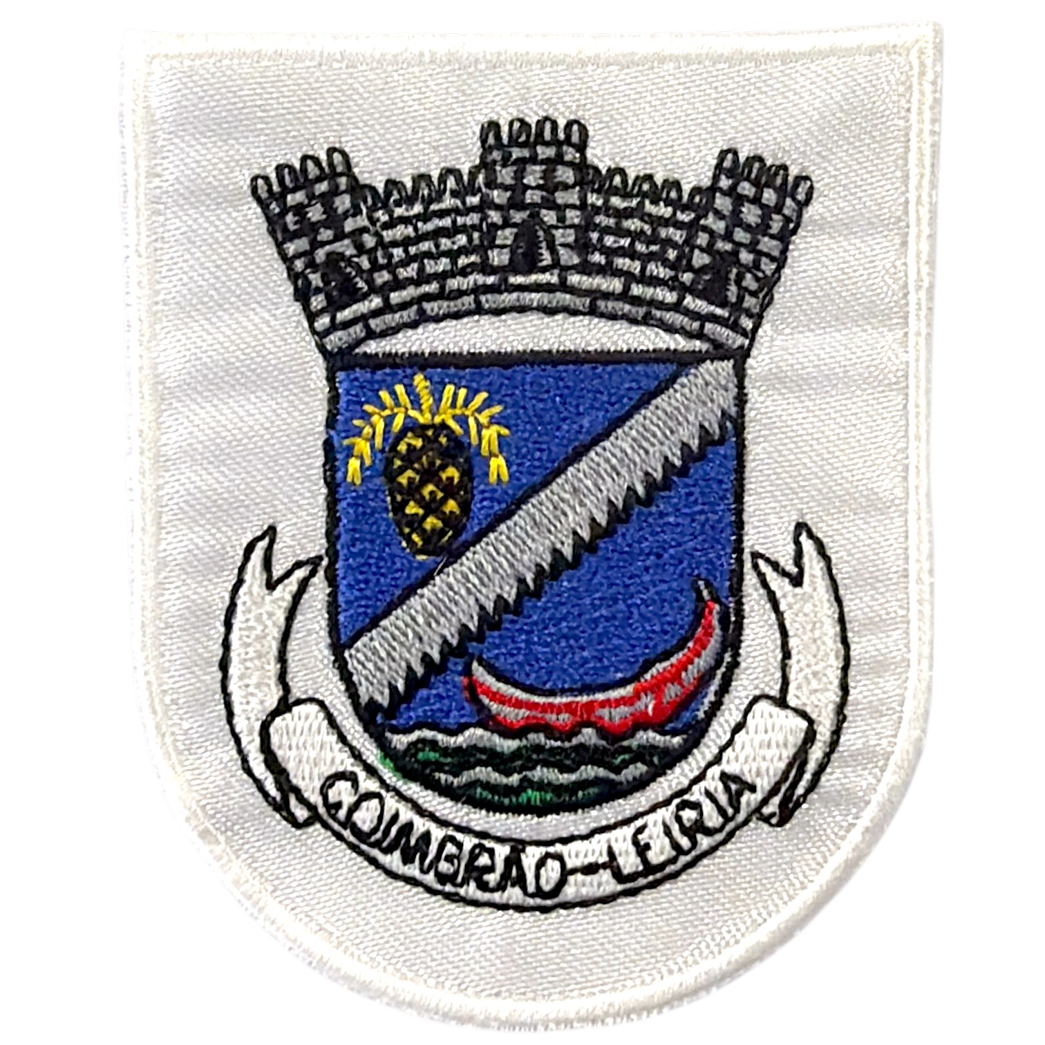 Emblema bordado com brasão azul e texto COIMBRA-LEIRIA