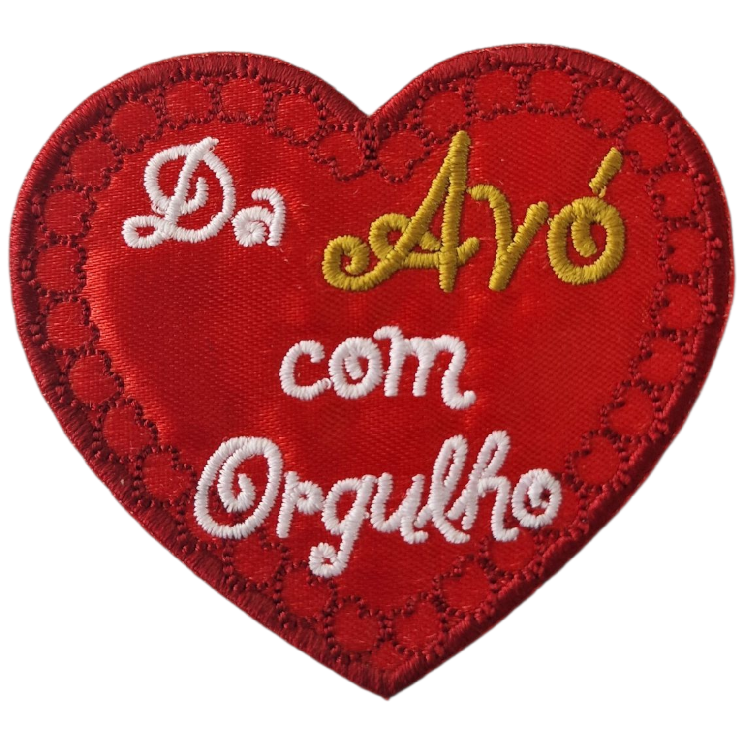 Emblema bordado coração vermelho com texto 'Da Avó com Orgulho'