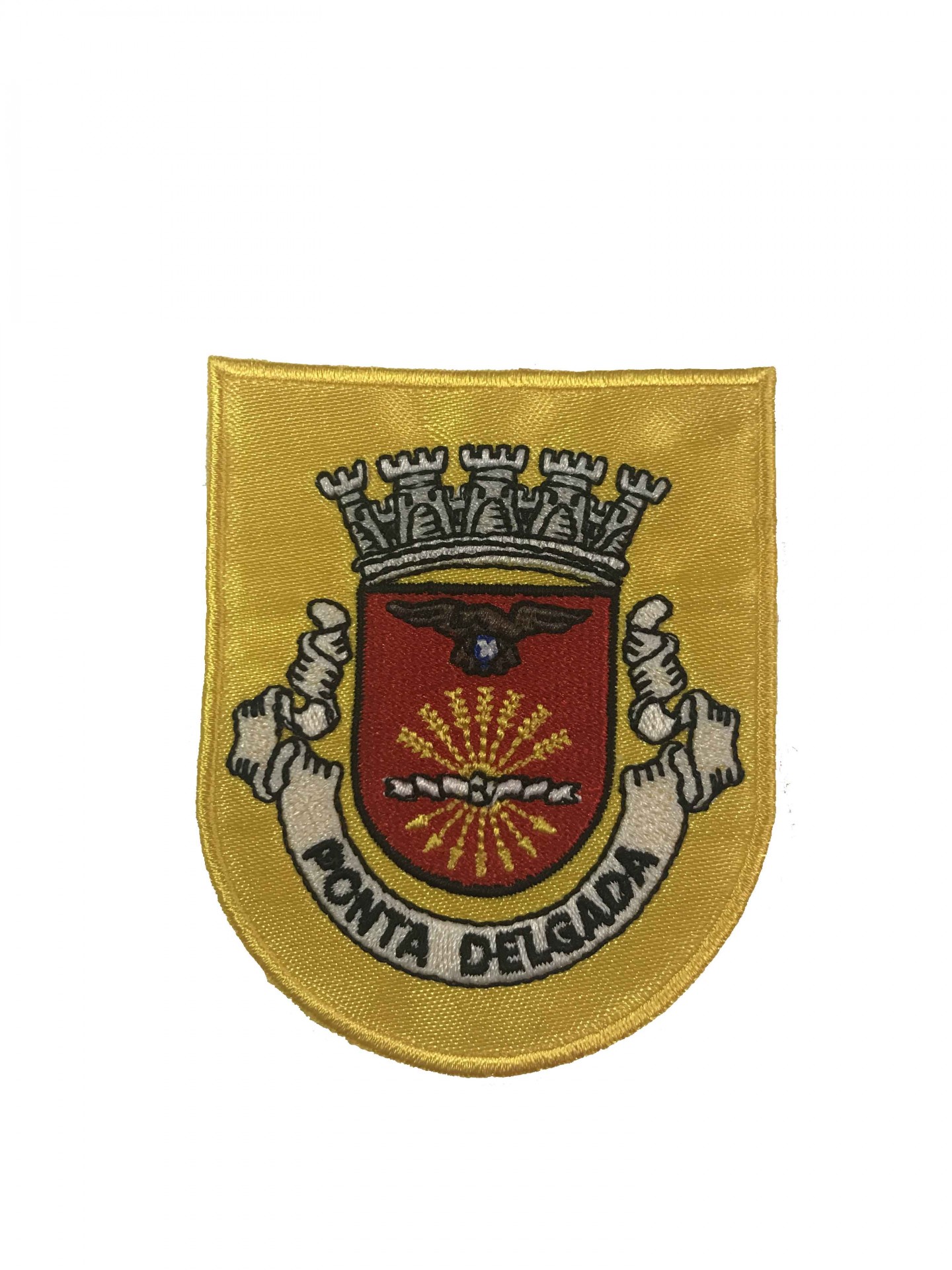 Emblema bordado com escudo vermelho e texto PONTA DELGADA