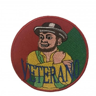 Emblema bordado redondo com figura de homem e texto VETERANO